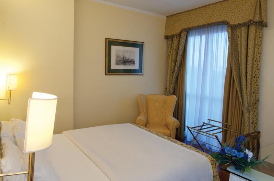 Hotel La Bussola Novara Zewnętrze zdjęcie
